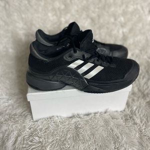 Gently used mens footwear